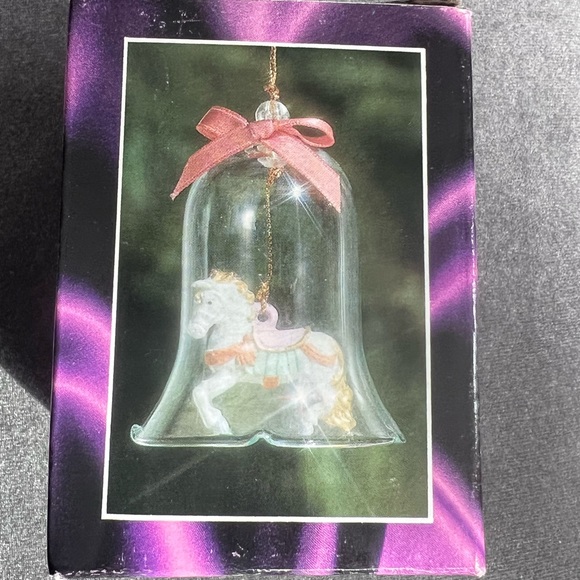 Vintage Carrousel Ornament Crystal Bell   Porcelain Bisque Horses in box - Picture 1 of 9
